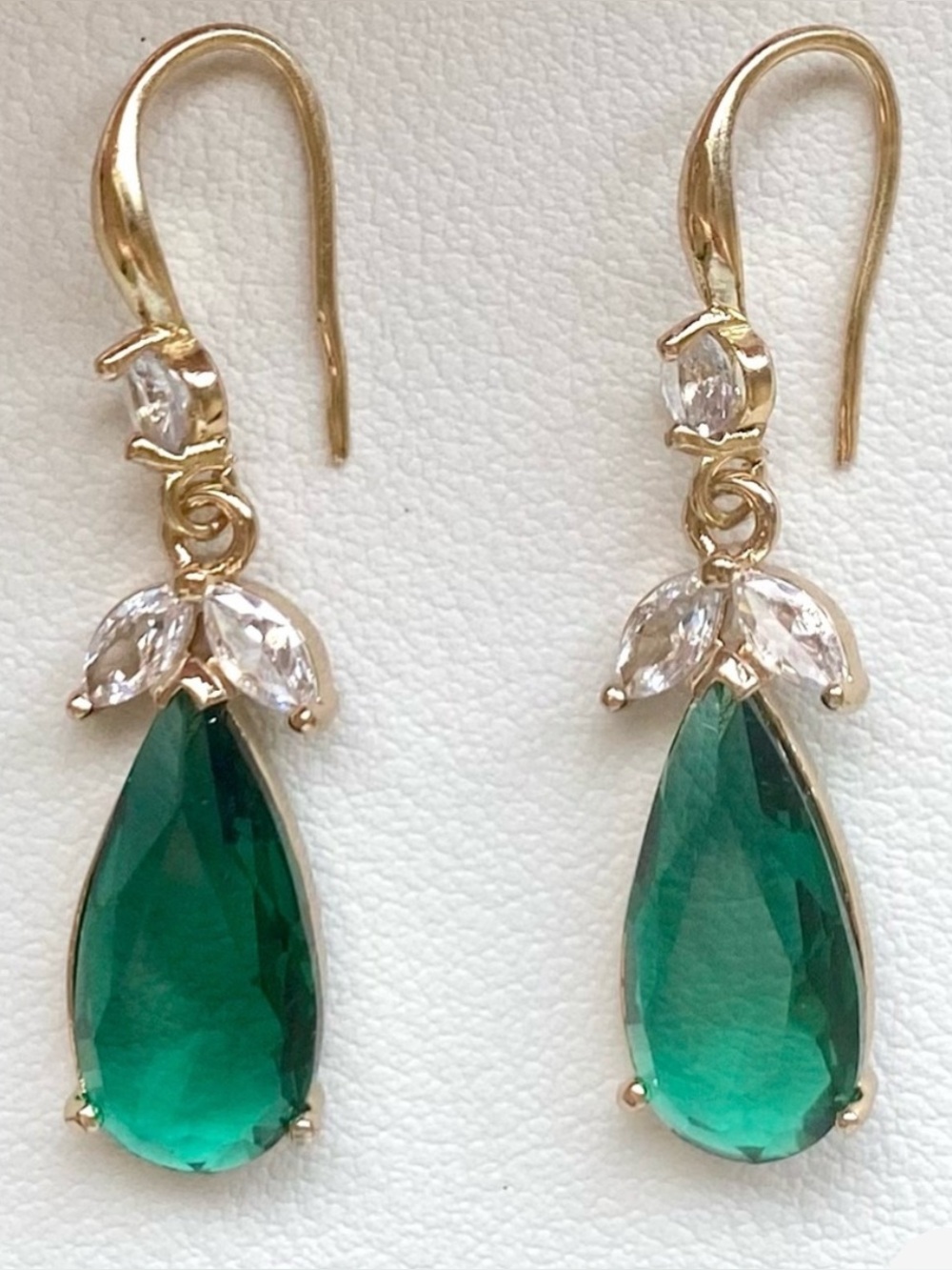 Emerald Teardrop Dangle Earrings - Gold Tone